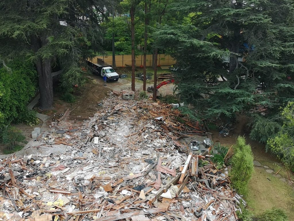 Fire debris removal in Altadena/los angeles county